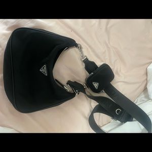 Black prada re edition 2005 shoulder bag